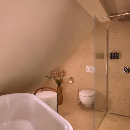Hotel Dikker&thijs 4*