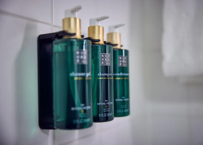 ディッカー ＆ タイス ホテル